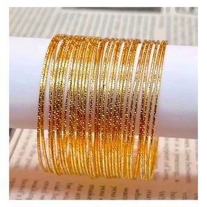 14K GOLD PLATED BANGLE